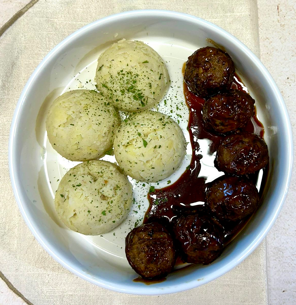 Meatballs Mash & Gravy